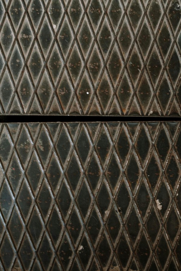 Bande podotactile : indispensable pour la sécurité des déplacements